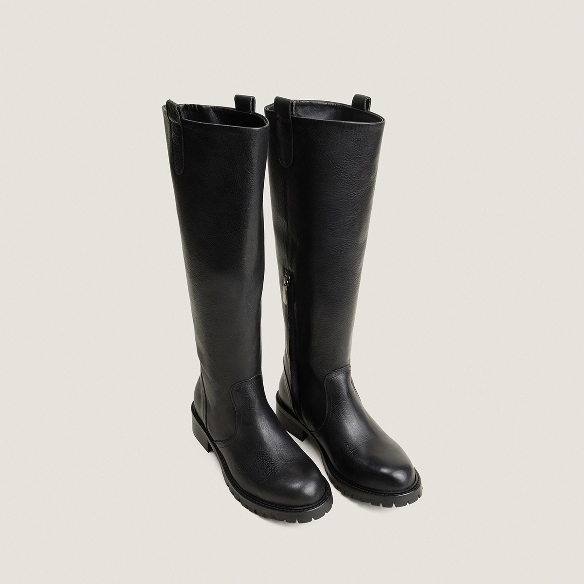 Tall Boots with Lug Soles in black grained leather | ROXY