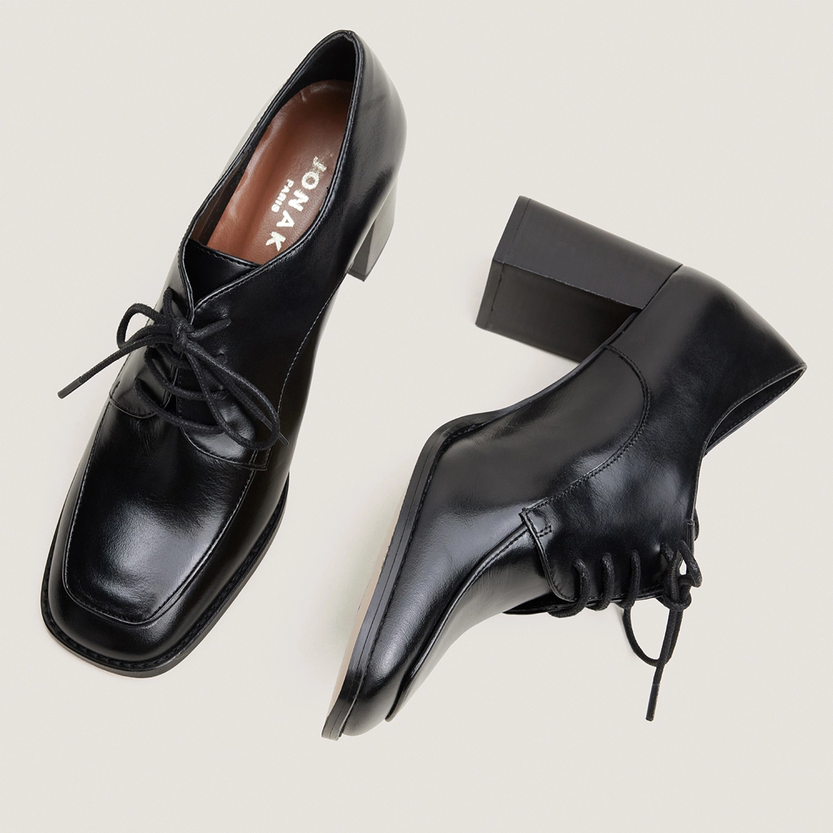 Heeled Derbies in black leather | VRAIMENT