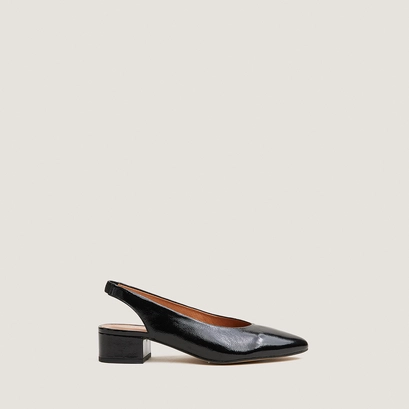 Ballet flats with open backs in black pleated patent leather | vince