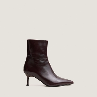 Pointed-toe ankle boots burgundy