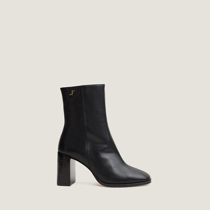 Heeled monogram ankle boots black