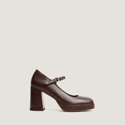 Platform Mary Janes with rounded toes brown