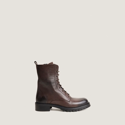 Lace-up low boots brown