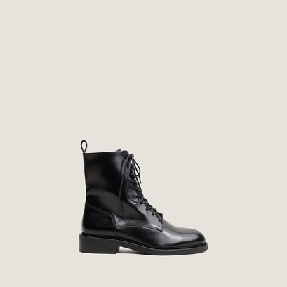 Lace-Up Boots black