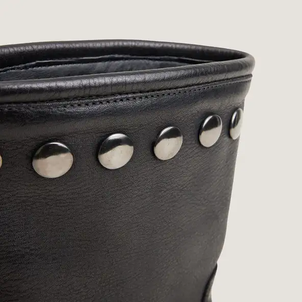 Rivets boots with lug soles in black grained leather | REGAN