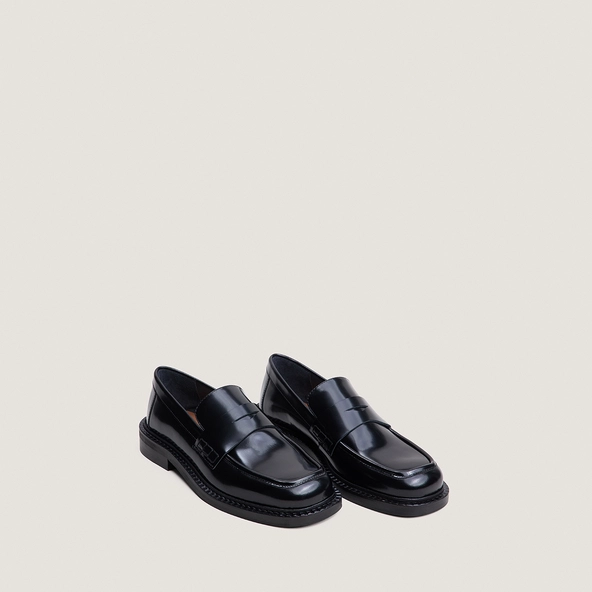 Square-toe loafers in black leather | DIBONA