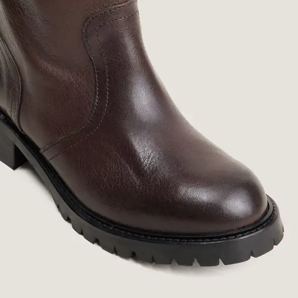High boots with lug soles in brown grained leather | ROXY