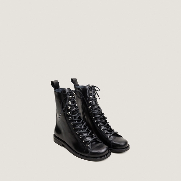 Lace-up derbies in black leather | DALIX