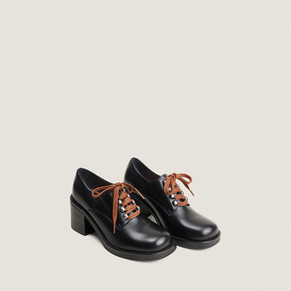 Heeled derbies in black leather | DIVALUS