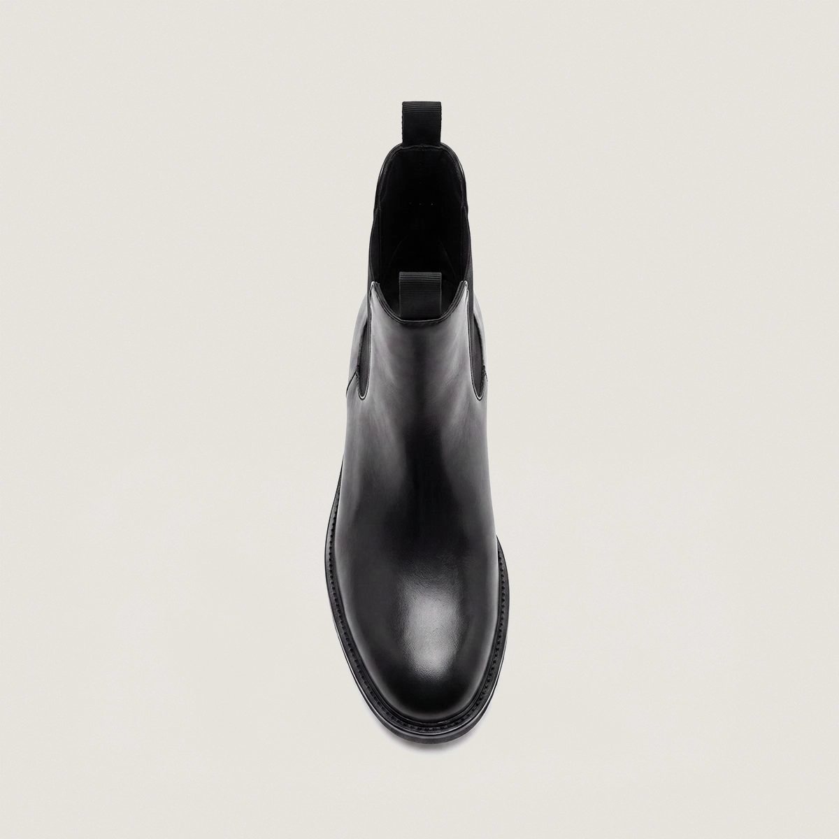 Round-toe boots in black leather | DOOTS