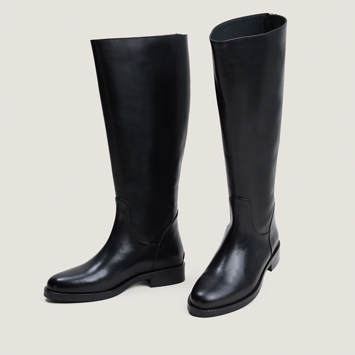 Heeled boots in black leather wide calf size L | FLEUR