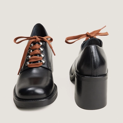 Heeled derbies black