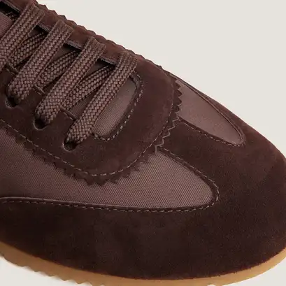Lace-up sneakers brown