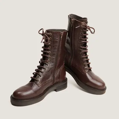 Heeled boots brown