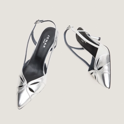 Pointed-toe slingback pumps silver