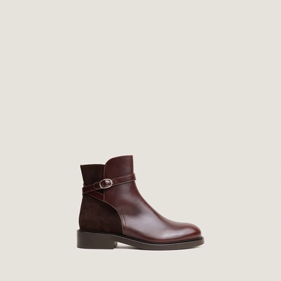 Round-toe ankle boots brown