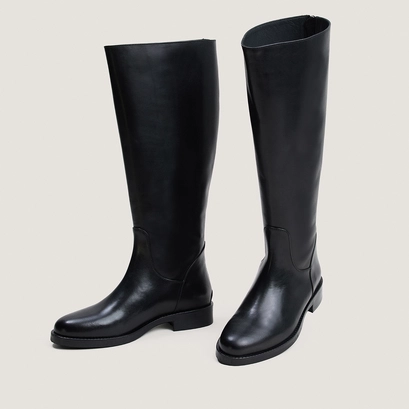 Heeled boots black