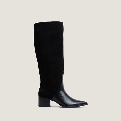 Heeled boots black