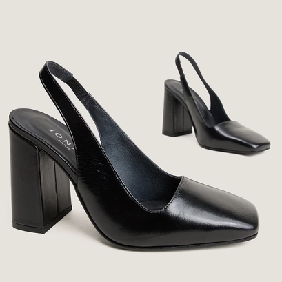 Square-Toe Heeled Pumps black