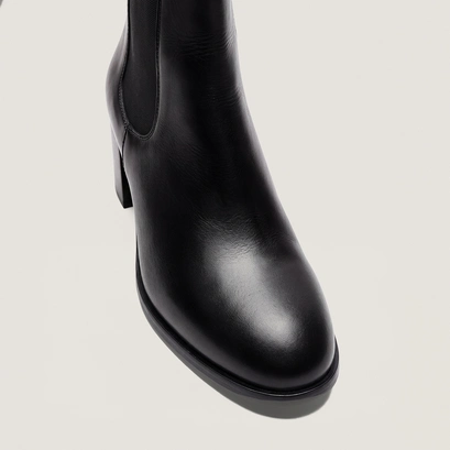 Lowboots with round toes black