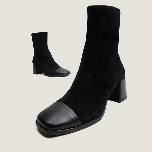 Heeled ankle boots in black leather and black suede leather | ALMIR
