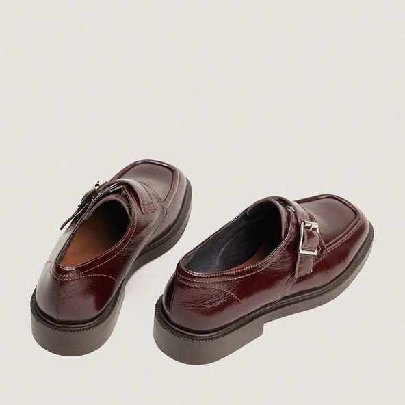 Buckle derbies in chocolate aged leather | DAMELIA