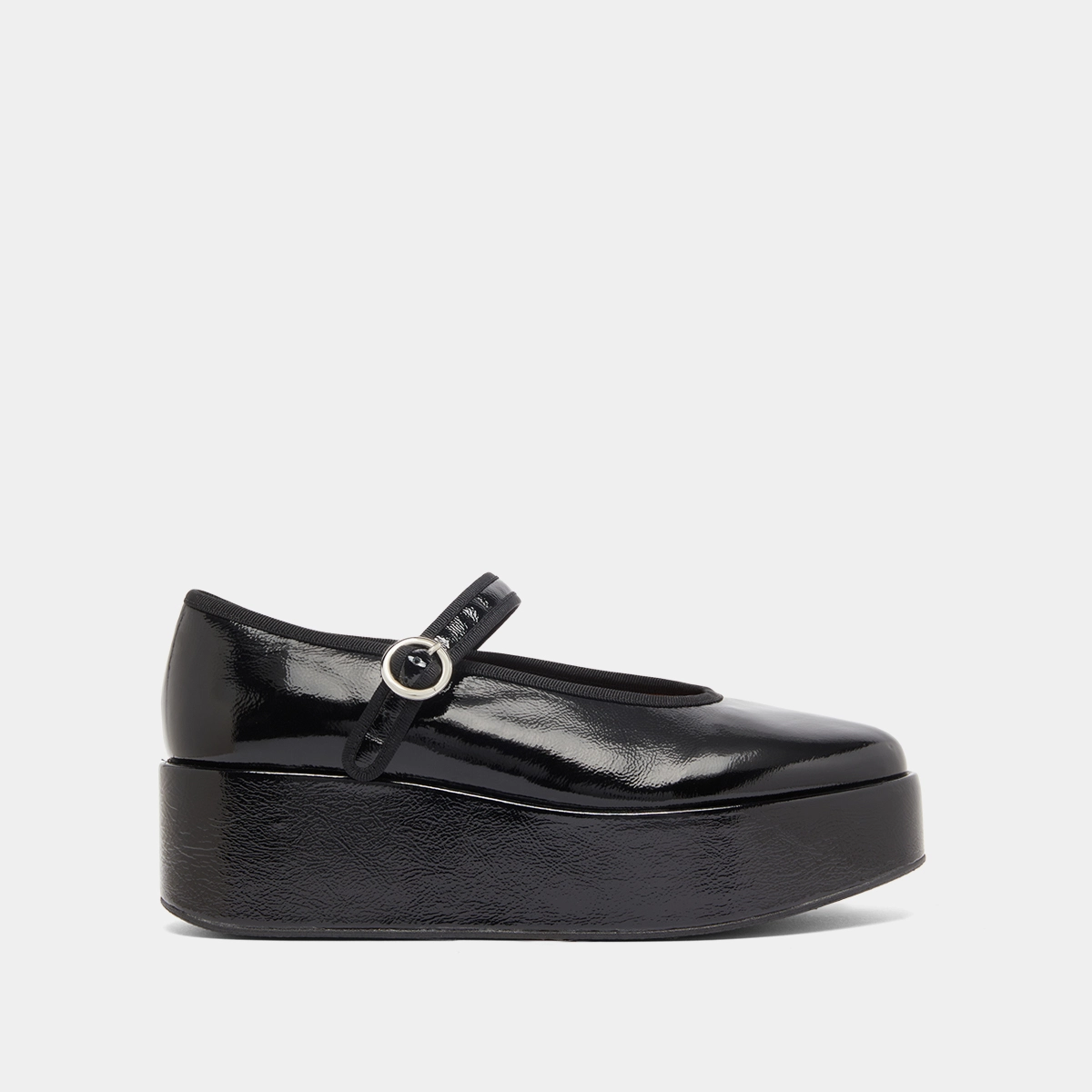 Ballerines &agrave; plateformes in black pleated patent | DODA