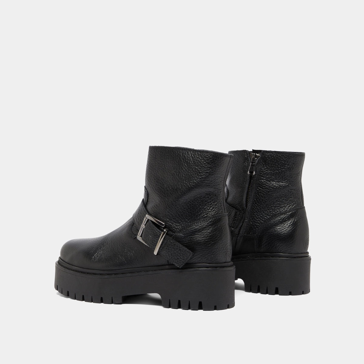Boots à semelles crantées et boucles in black grained leather | RANA