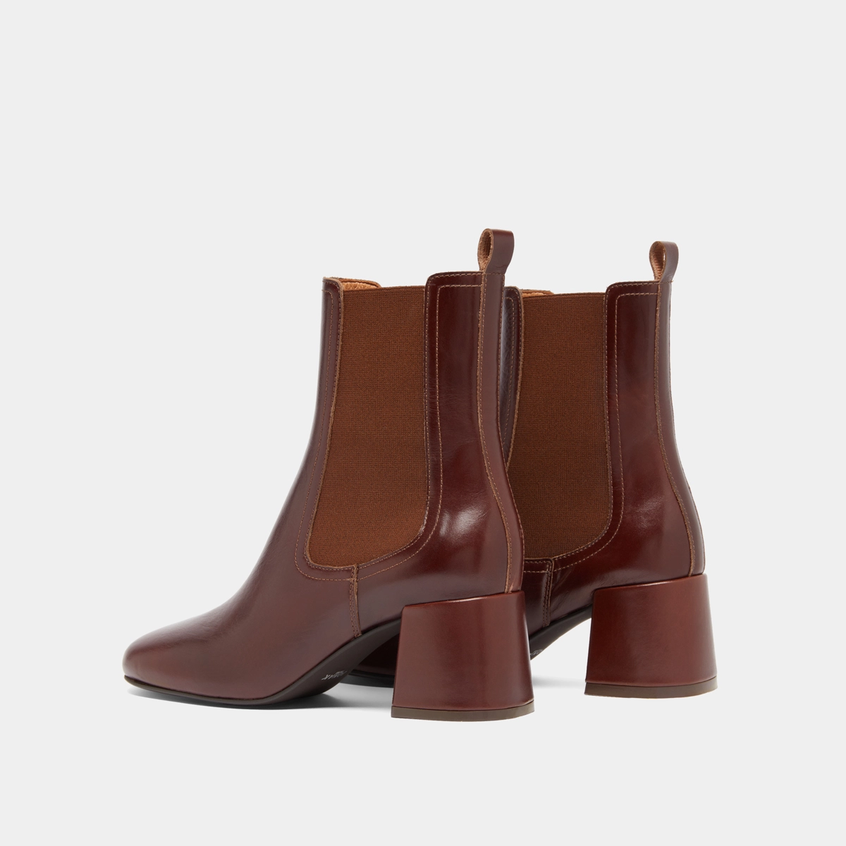 Bottines &agrave; talons et &eacute;lastiques in brown leather | DENON