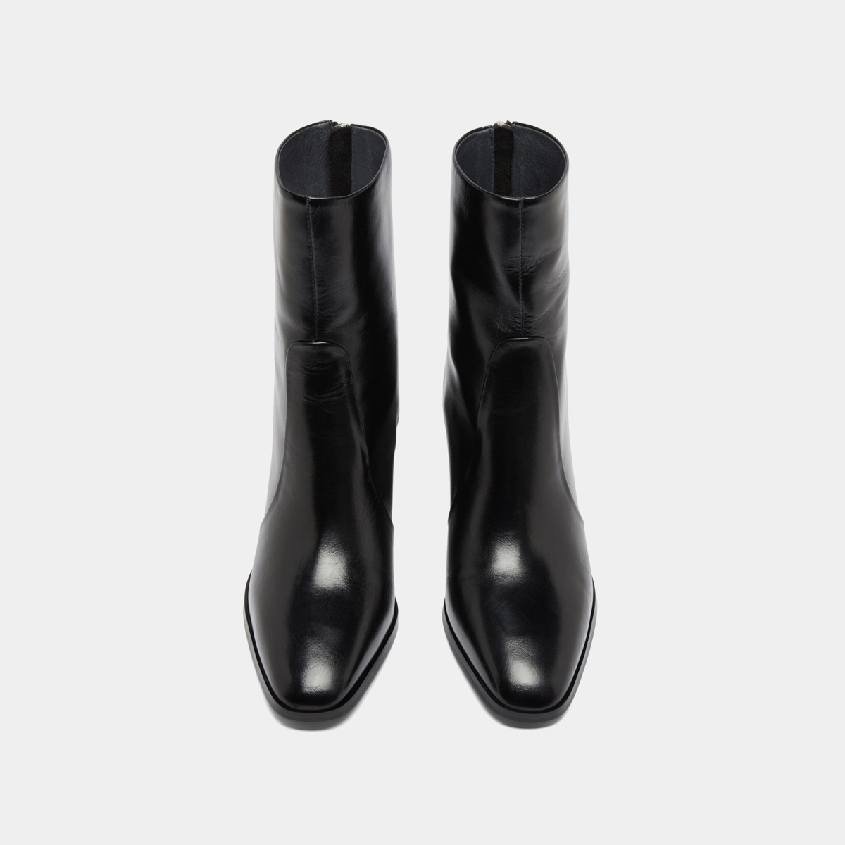 Bottines avec fermeture &eacute;clair arri&egrave;re in black leather | DETRAS