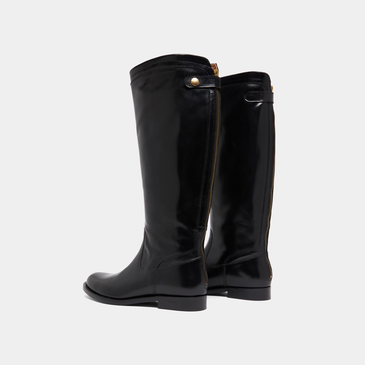 Bottes &agrave; fermetures &eacute;clairs arri&egrave;res in black leather | AUROS