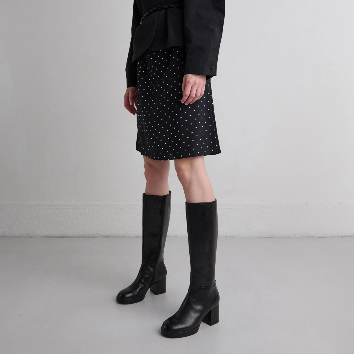Bottes à talons in black leather | ANELIA