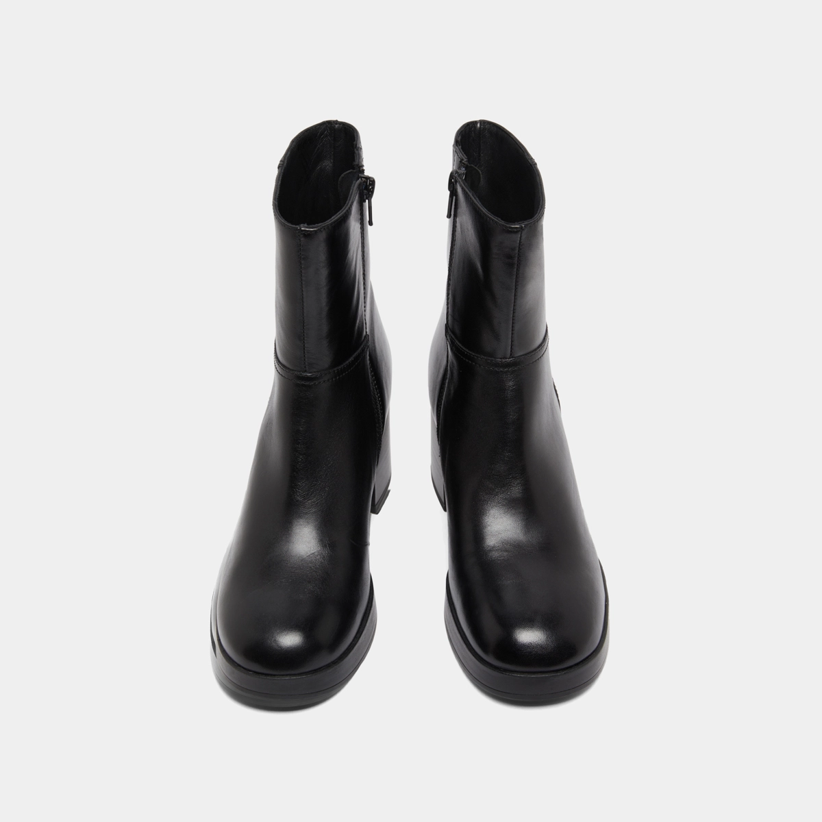 Bottines &agrave; talons flare in black leather | ANELLE