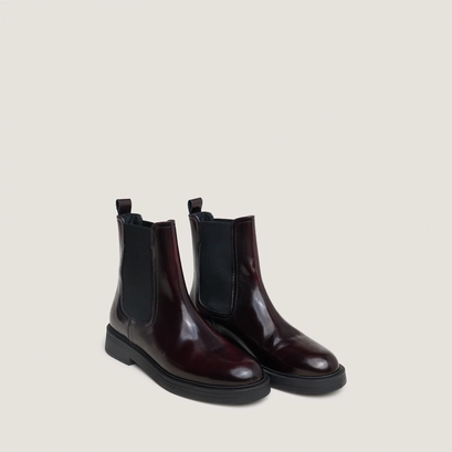 Boots &agrave; bouts ronds in burgundy patinated leather | agen