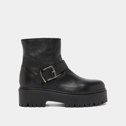 Boots &agrave; semelles crant&eacute;es et boucles in black grained leather | rana