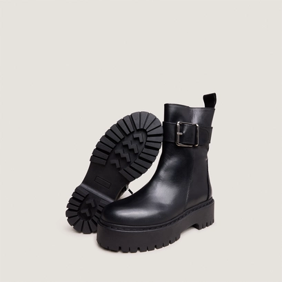 Bottines &agrave; semelles crant&eacute;es in black leather | RANDY