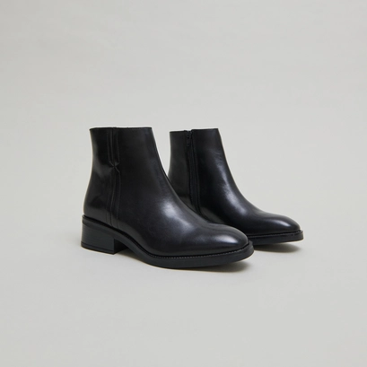 Boots basses in black leather | gab