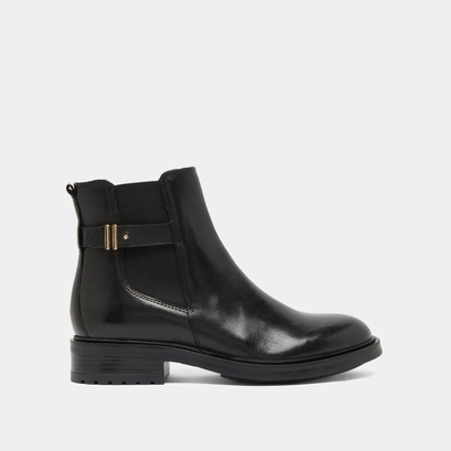 Boots basses &agrave; talons crant&eacute;s in black leather | gabin