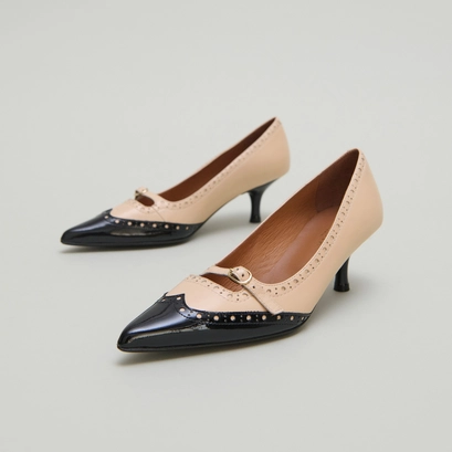 Escarpins &agrave; brides et d&eacute;tails perfor&eacute;s..... in black patent and beige leather | dalta
