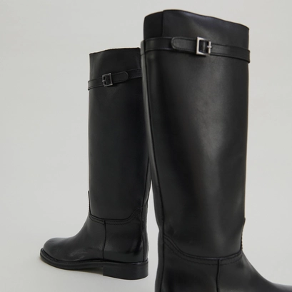 Bottes hautes in black leather | romane