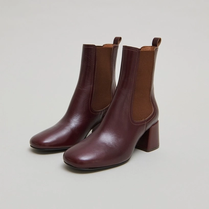 Bottines &agrave; talons et &eacute;lastiques in brown leather | denon