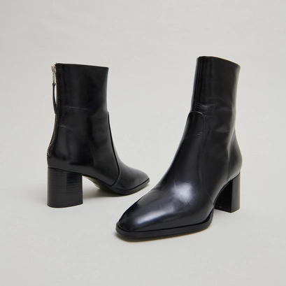 Bottines avec fermeture éclair arrière black