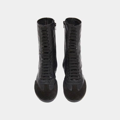 Baskets hautes &agrave; lacets in black suede and black leather | doubone