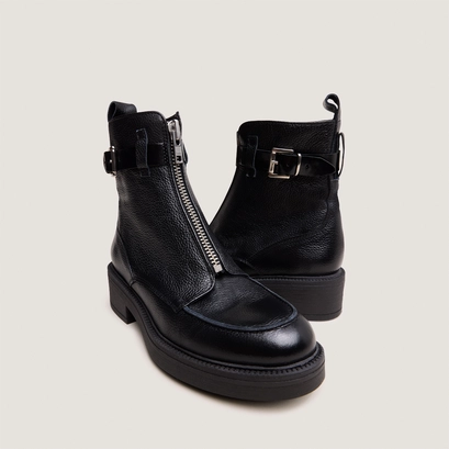 Boots &agrave; fermetures &eacute;clairs in grained leather and black leather | ario
