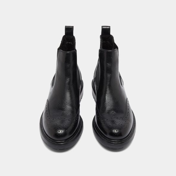 Boots à semelles crantées in black leather | CELIA
