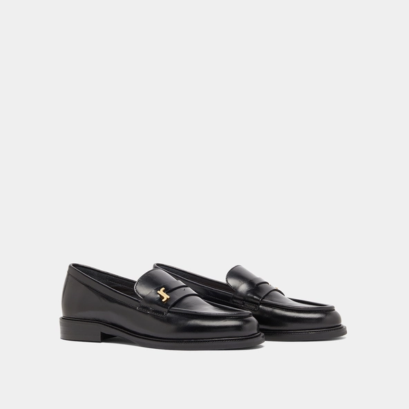 Round-toed loafers in black leather | DUEDI