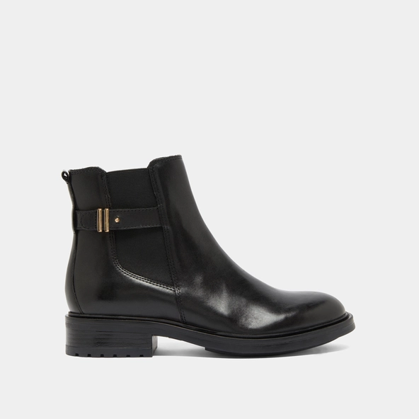 Boots basses &agrave; talons crant&eacute;s in black leather | GABIN