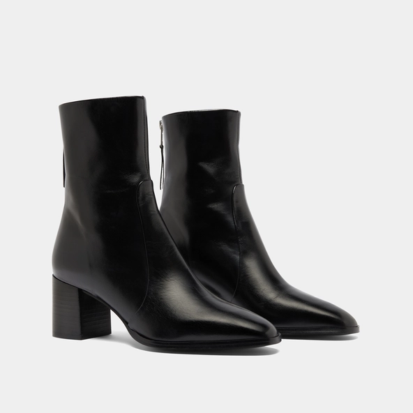 Bottines avec fermeture &eacute;clair arri&egrave;re in black leather | DETRAS