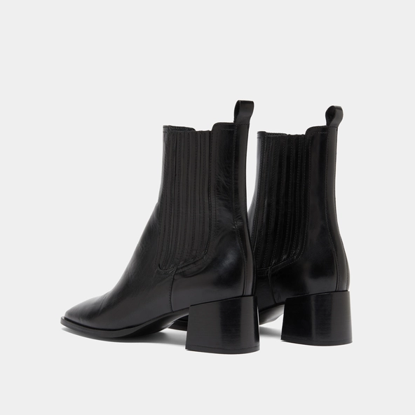 Bottines &agrave; fronces in black leather | DINGO