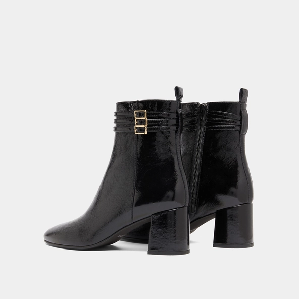Bottines détaillées de boucles in black pleated patent | DURANO